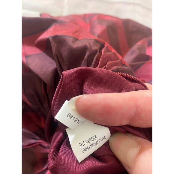 Kay Unger Women's Red Plaid Strapless 100% Silk Cocktail Dress - 8 - Picture 14 of 14